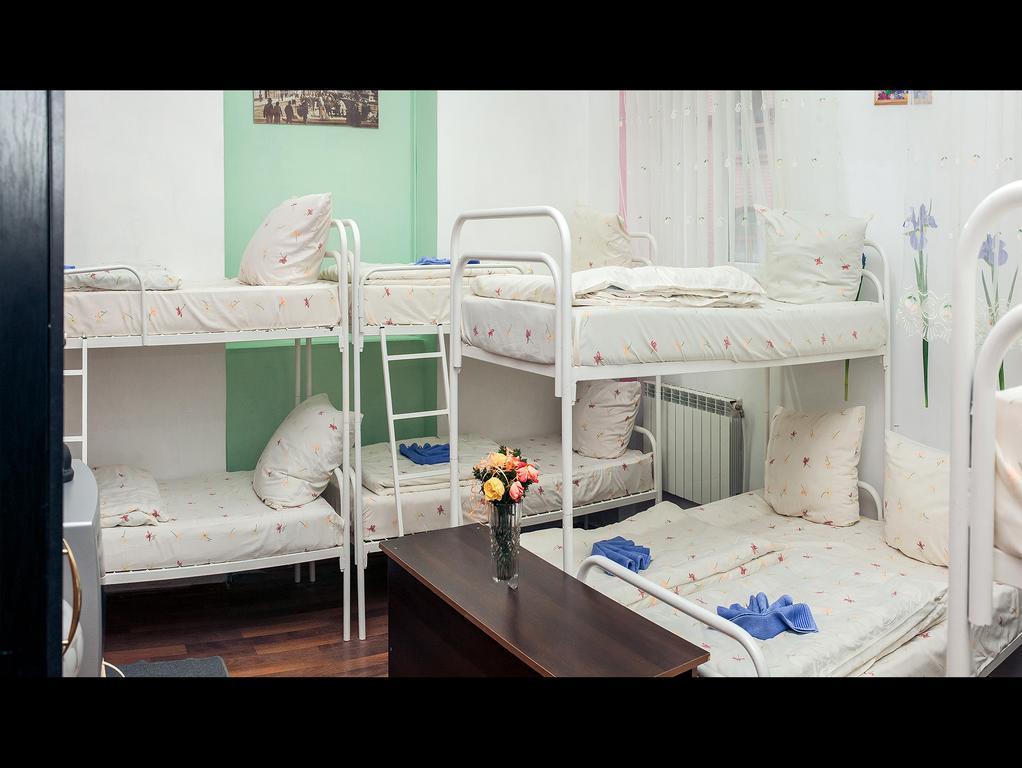 Apple Hostel Лвив Стая снимка