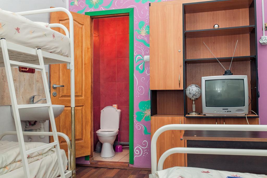 Apple Hostel Лвив Стая снимка