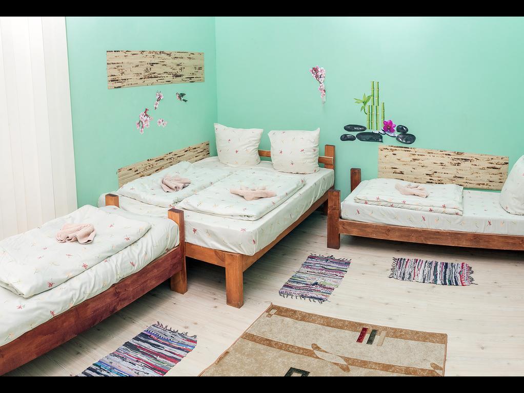 Apple Hostel Лвив Стая снимка