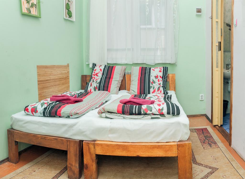 Apple Hostel Лвив Стая снимка