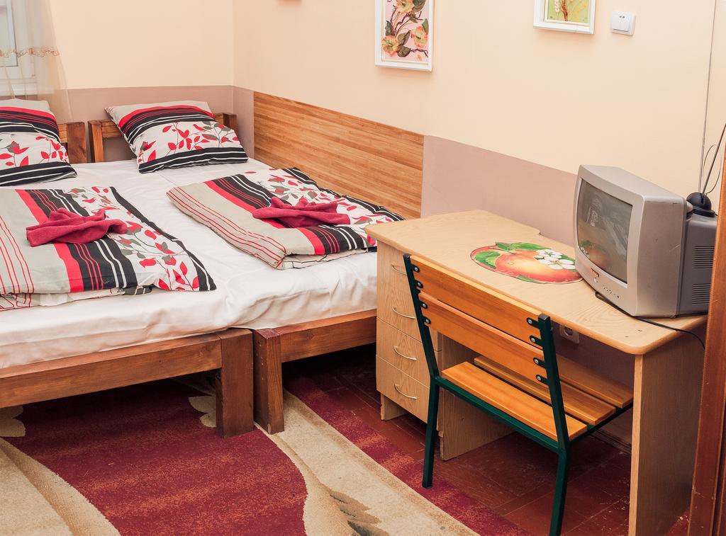 Apple Hostel Лвив Стая снимка