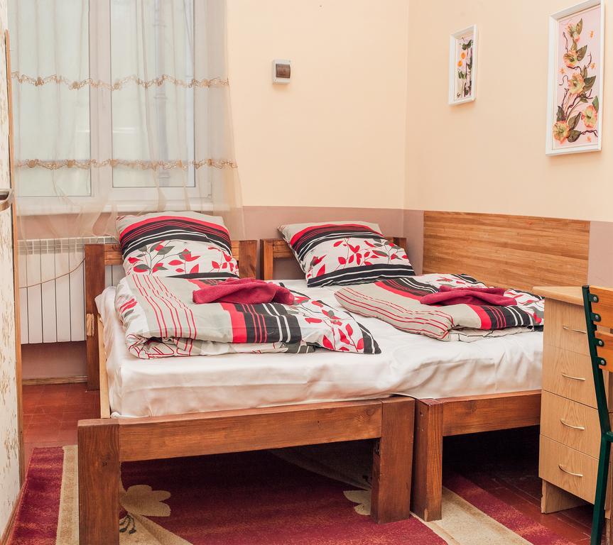 Apple Hostel Лвив Стая снимка